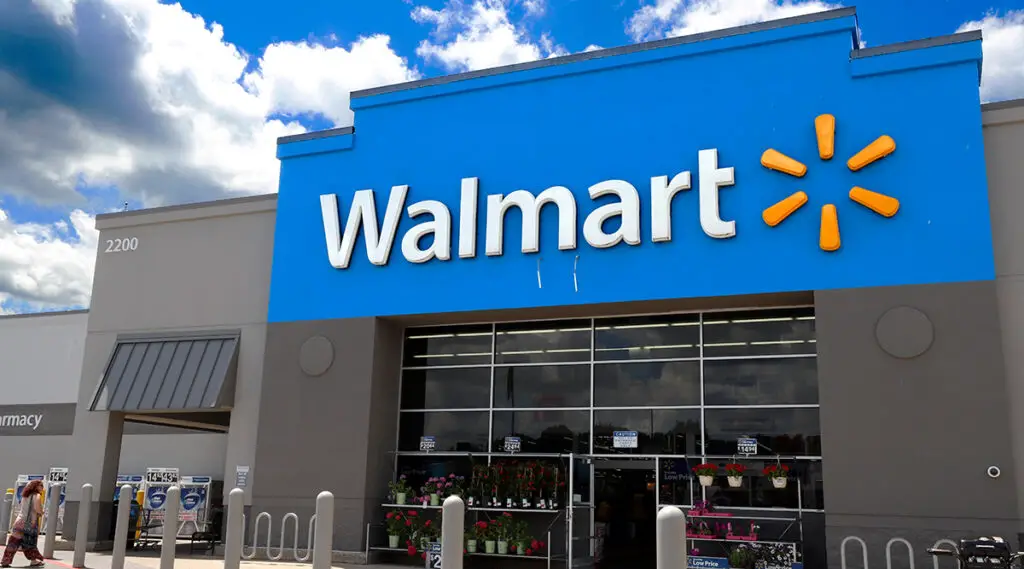 Walmart Store Customer Arrested for Refusing to Show Receipt